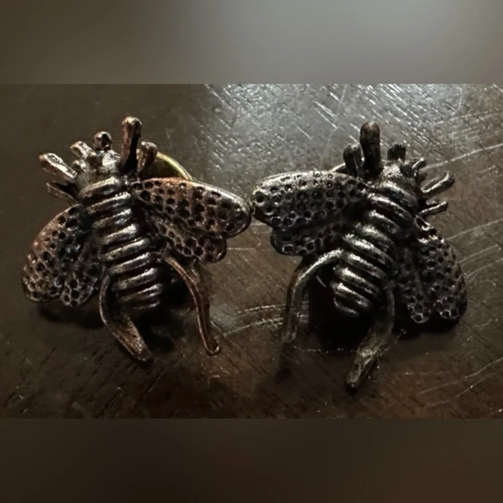 Set of 2 Vintage Bee Pins | Mixed Silver & Bronze-Tone